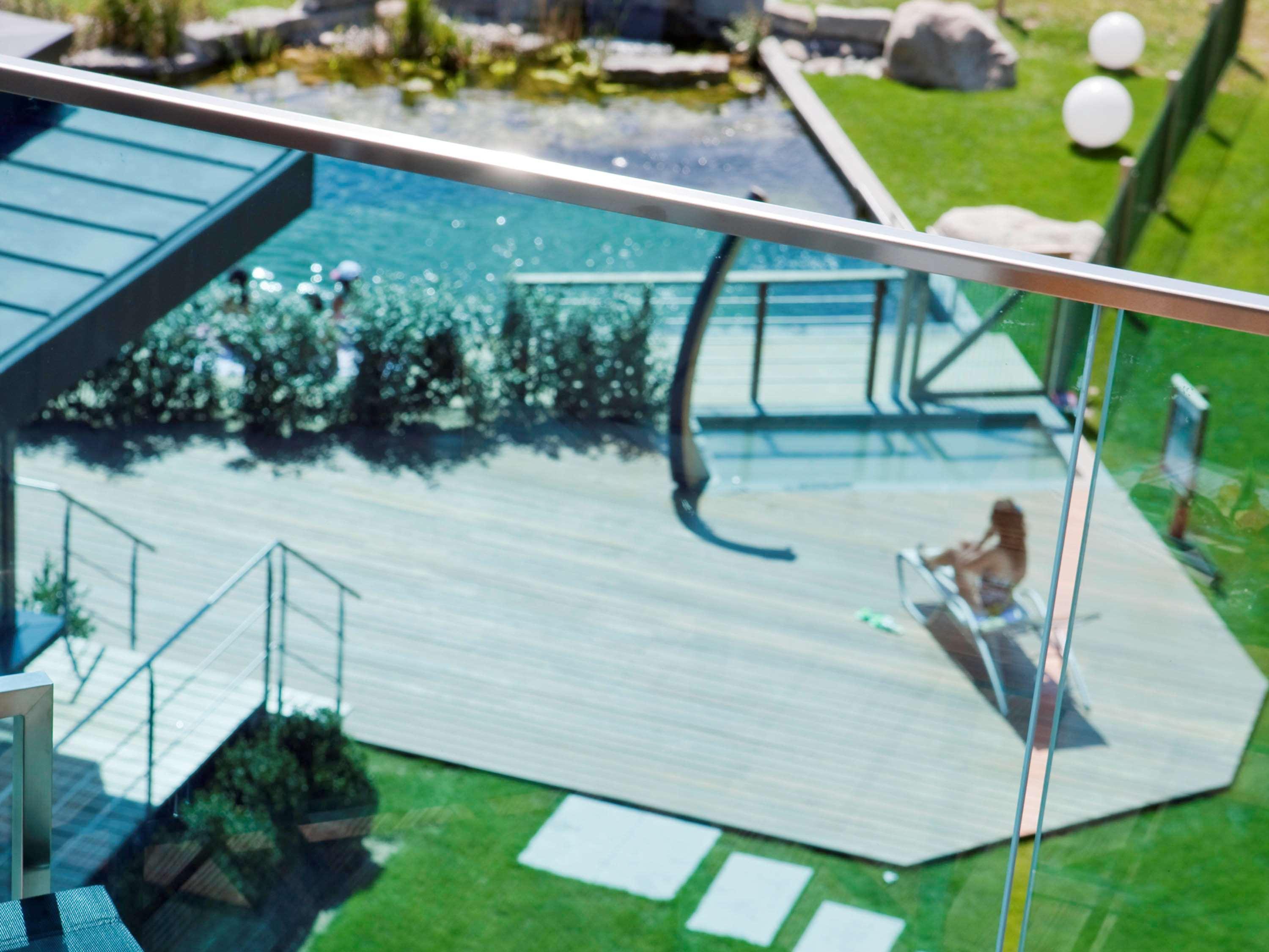 Novotel Lausanne Bussigny Крисие Екстериор снимка