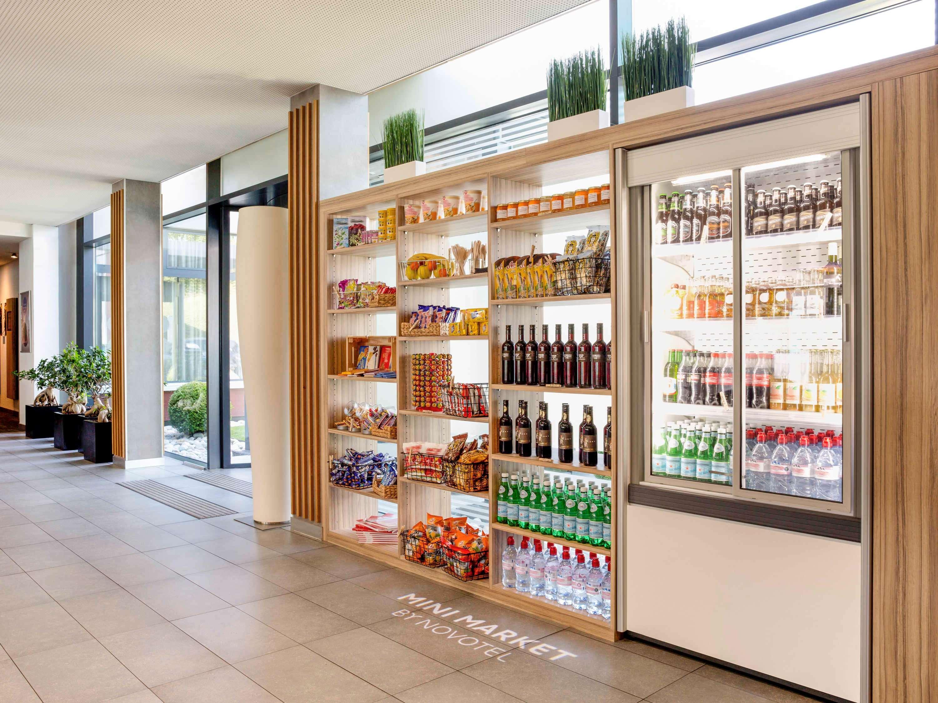 Novotel Lausanne Bussigny Крисие Екстериор снимка